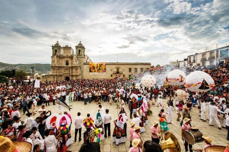 The Ultimate Guide to Oaxacan Culture: Traditions, Food and Festivals